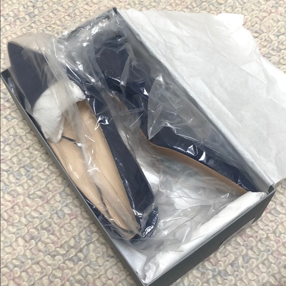 Everlane Editor kitten heel, size 7.5 - Picture 3 of 3